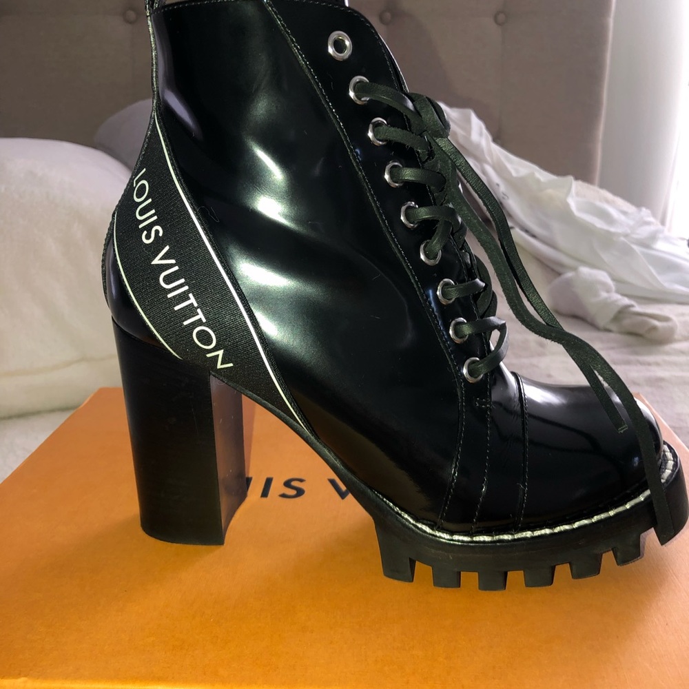 Louis Vuitton Women's Star Trail Ankle Boots - Picture 7 of 9